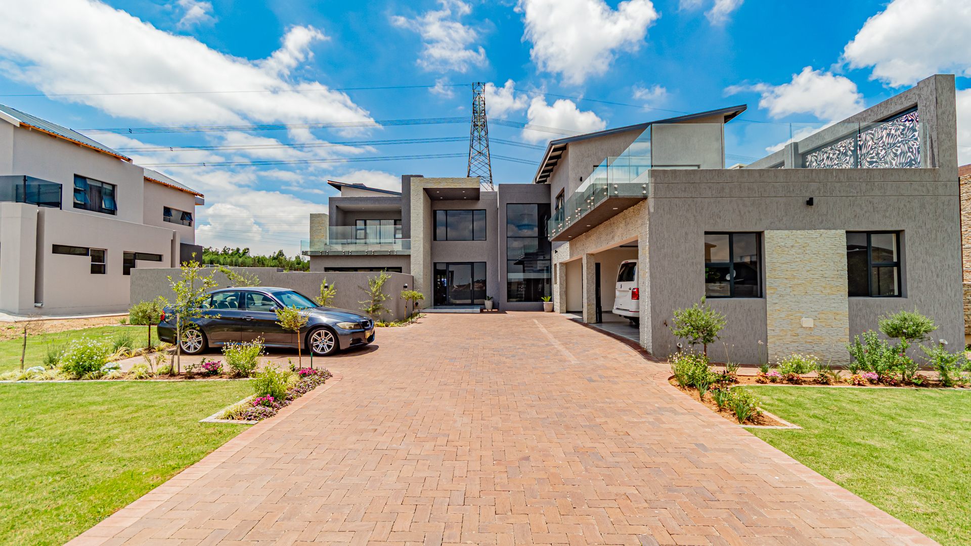 eye-of-africa-golf-estate-kitchen-cape-town-mcgeer-kitchens